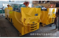 國外客戶定制的斬波調(diào)速CJY10噸架線式湘潭電機車發(fā)貨