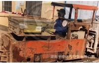 蓄電池電機車的電源為什么要補充蒸餾水？